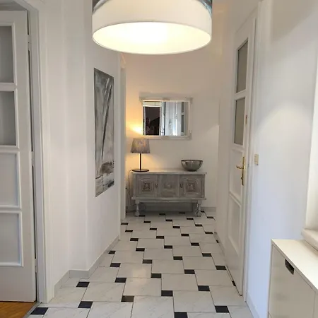 Apartment Artistic Luxury Flat With Colosseum View Pula