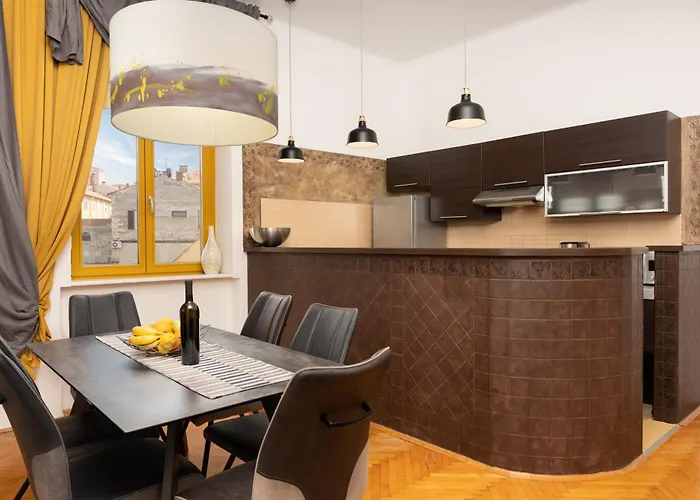 Artistic Luxury Flat With Colosseum View Lejlighed Pula
